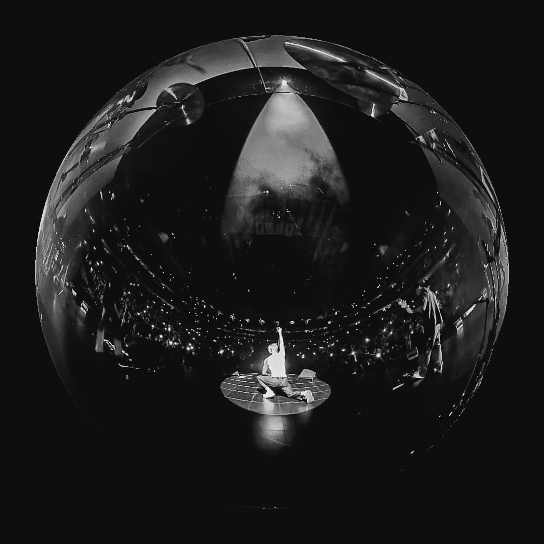 Maroon 5 at American Airlines Center: Arena Scale Done Right