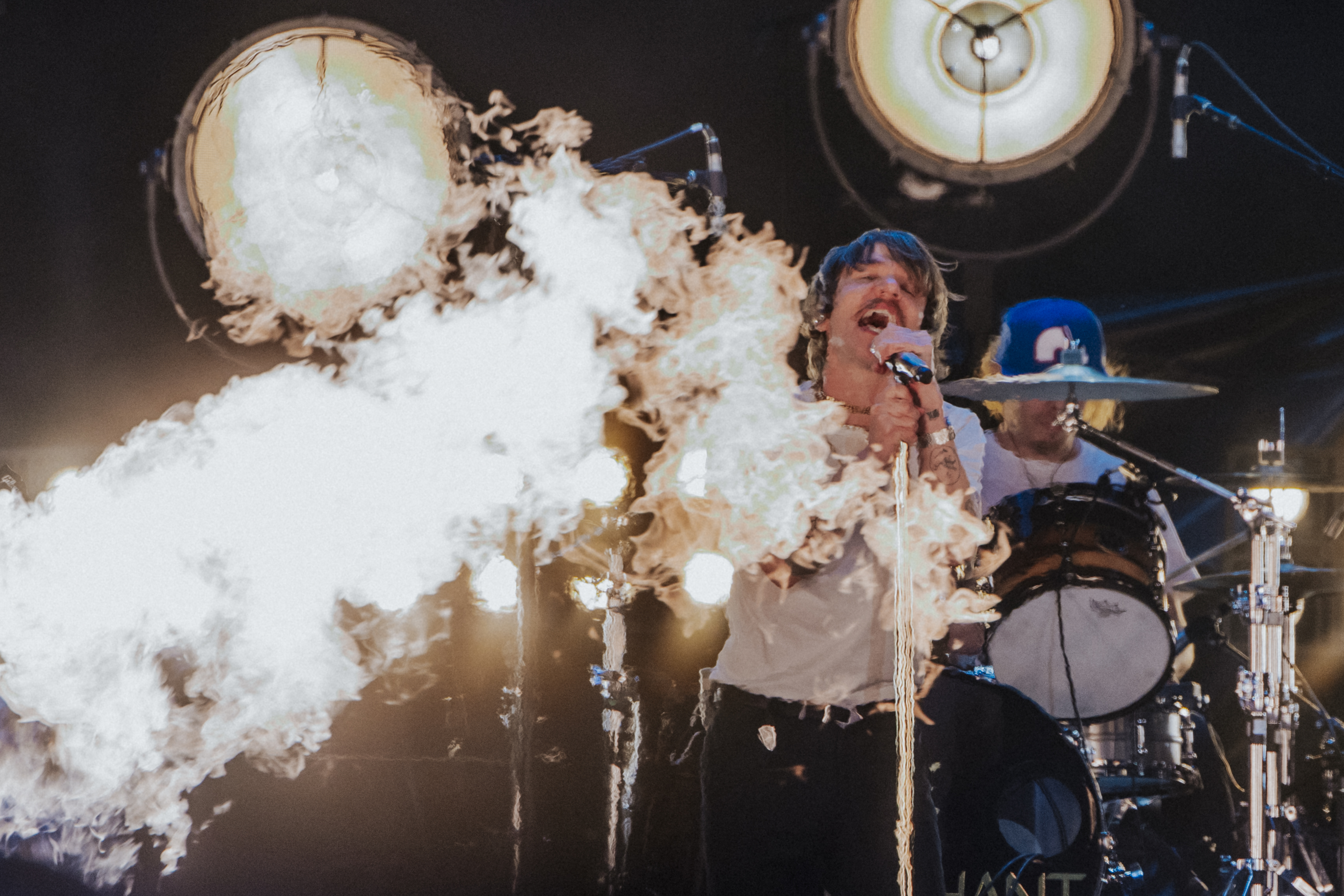 Cage the Elephant with pyrotechnics at Lonestar Smokeout