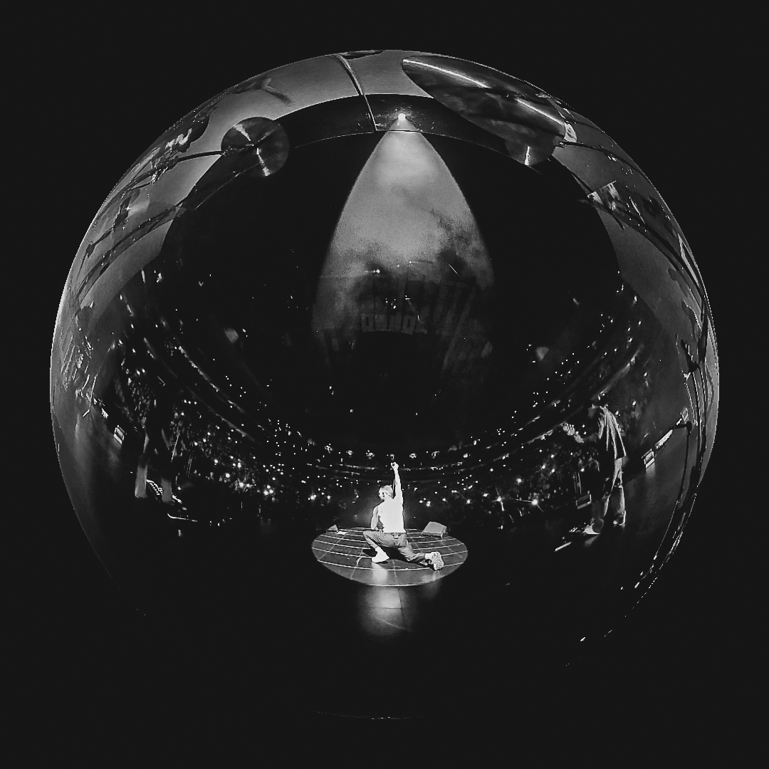 Maroon 5 arena production at American Airlines Center