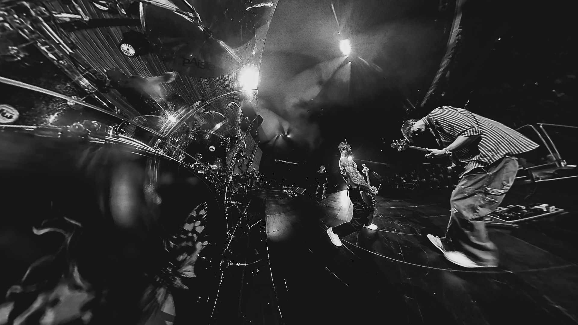 Maroon 5 stage production with LED wall